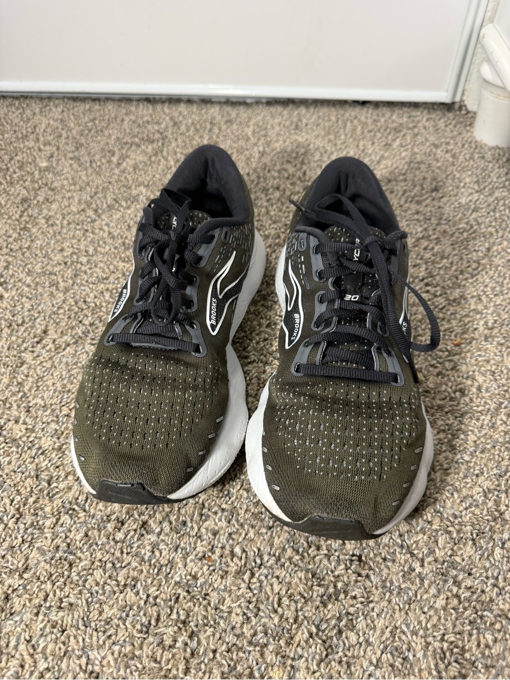Brooks glycerin 20 Men’s Athletic Shoes - Olive Green & Black